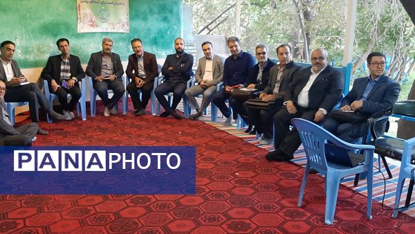 میم مثل مدیر 