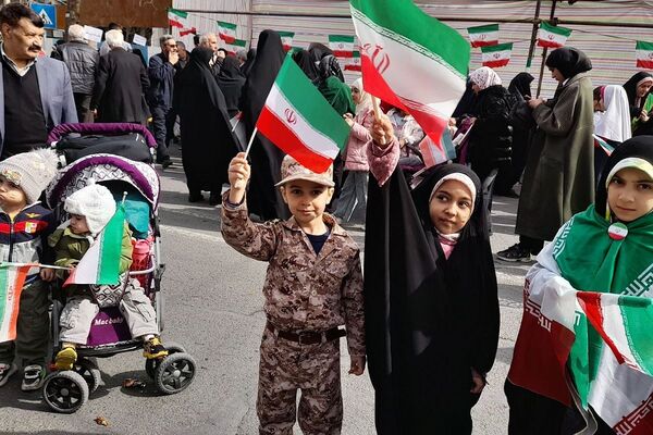 22بهمن در اسلامشهر؛ حماسه‌ای از جنس حضور