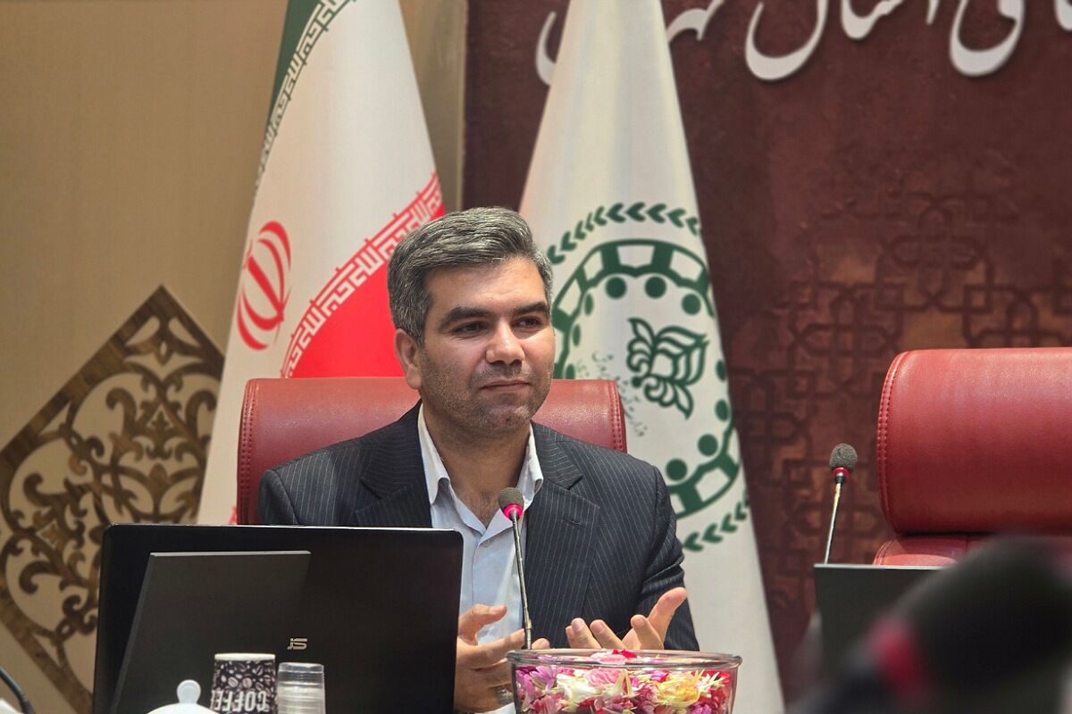 کاروان دانش آموزی «امام حسن عسکری» راهی سفر معنوی حج عمره شد