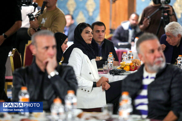 گردهمایی ورزشکاران در پویش ملی «به‌ساز مدرسه بساز مدرسه»