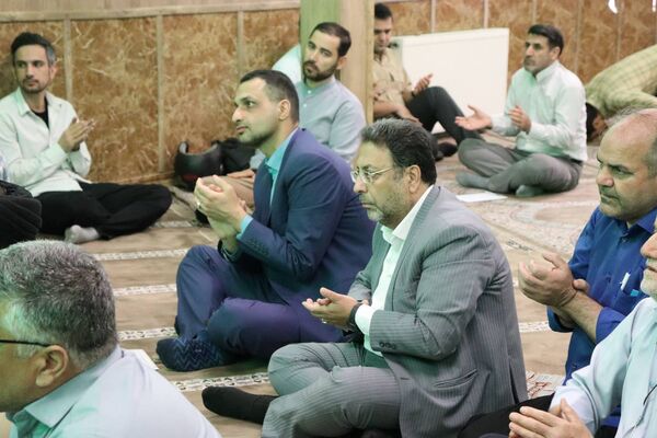 تجلیل از ۴۰ معلم برگزیده قرآن و عترت منطقه ۱۴ تهران در جشن باشکوه غدیر