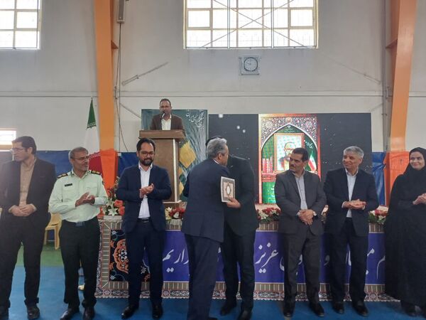 جشن گرامیداشت مقام والای معلم در جاجرم
