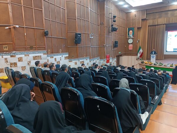 دومین روز دوره‌ دانش‌افزایی معاونان، مربیان و مشاوران استان البرز