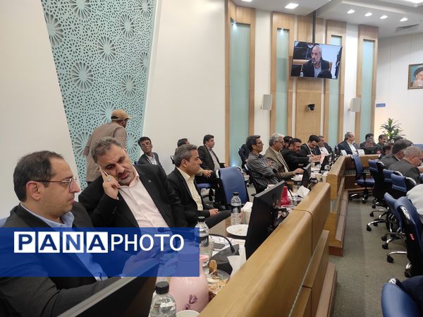 شورای برنامه‌ریزی و توسعه و شورای مسکن اصفهان