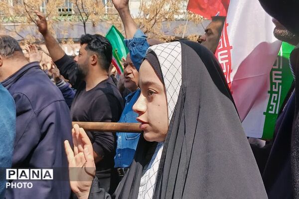 کبوتران عاشق به امام شهیدشان پیوستند