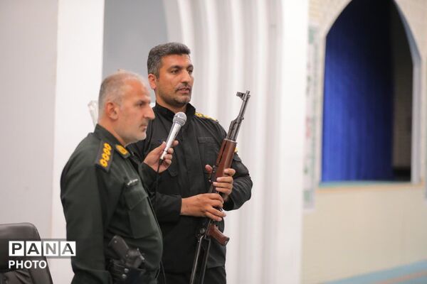 پوییش «جان‌فدا» تمرین آمادگی در مصلی امام خمینی هشتگرد