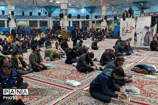 احیای شب بیست و یکم رمضان در شهرستان بجنورد 