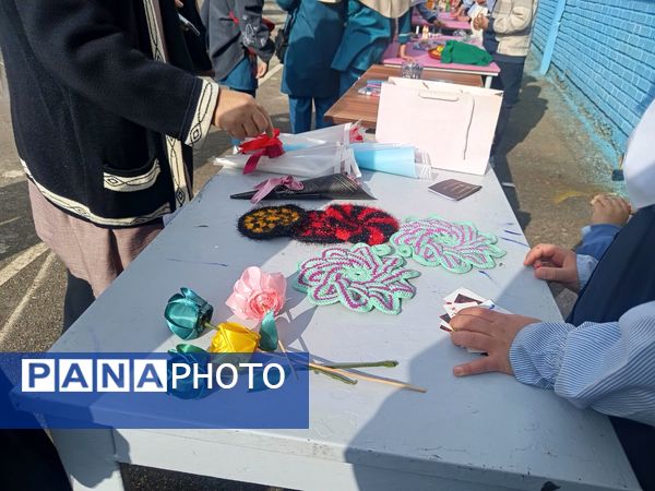 بازارچه مادر دختر در دبستان سمیه