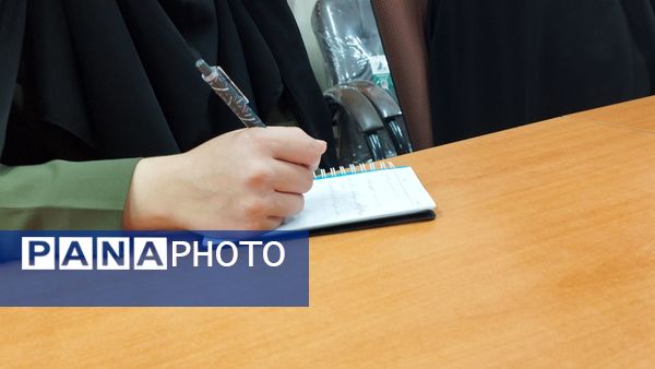 برگزاری جلسه ویژه فرماندهان واحد پیشگام در خلیل آباد 