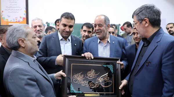 افتتاح مدرسه های خیرساز «نصیری طوسی» و «کارگر شریف» در اردکان با حضور وزیر آموزش و پرورش
