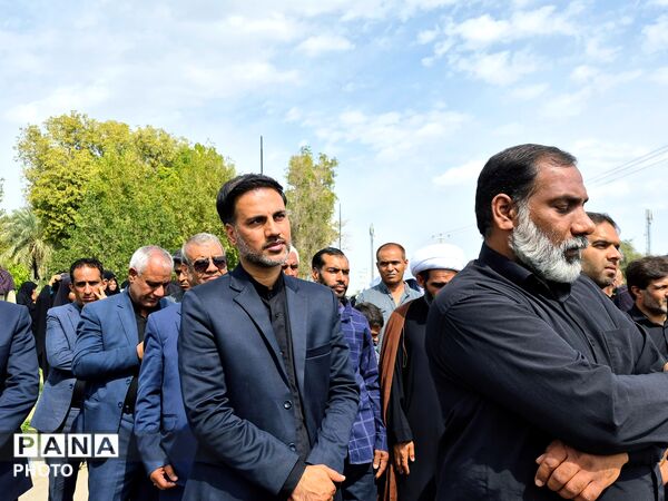مراسم تشییع پیکر مطهر شهید اسماعیل آزادگرمی در کرمان
