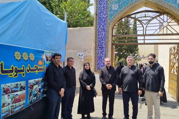 برپایی موکب های مختلف در مسیر پیاده روی اربعین در ناحیه دو شهرری 