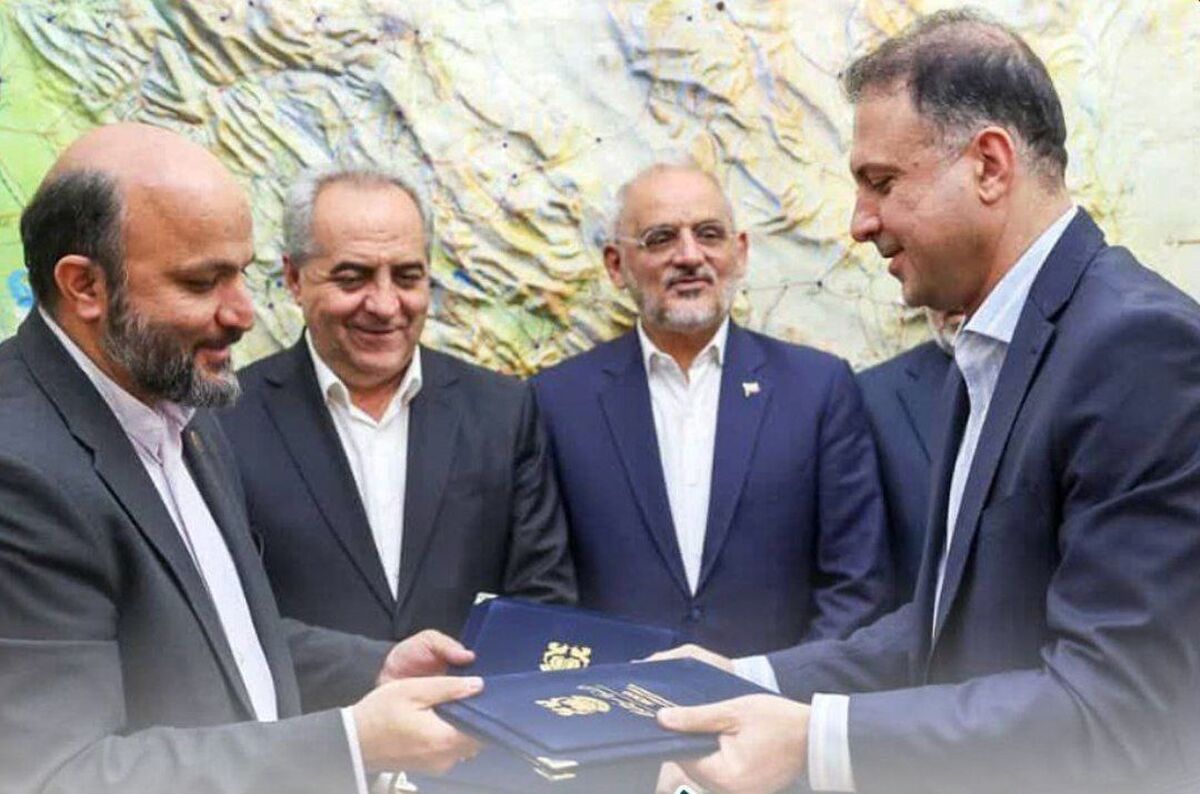 امضای توافق‌نامه سه‌جانبه برای احداث ۲۱۵ میلیارد تومان مدرسه در آذربایجان شرقی