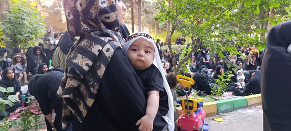 مراسم شیرخوارگان حسینی در آشخانه 
