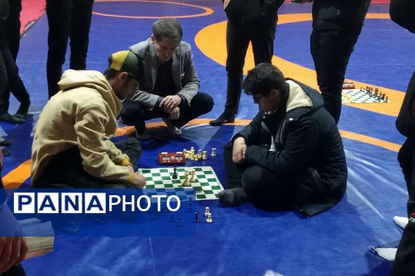 برگزاری مسابقات شطرنج دانش‌آموزی در بهارستان ۲