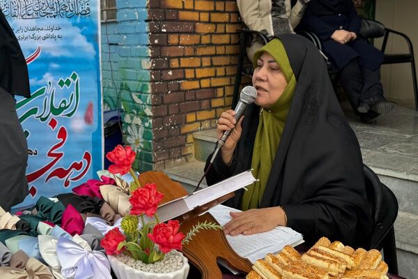 جشن میلاد با سعادت امام زمان (عج‌الله) در مدرسه شاهد‌شهید‌ نوری