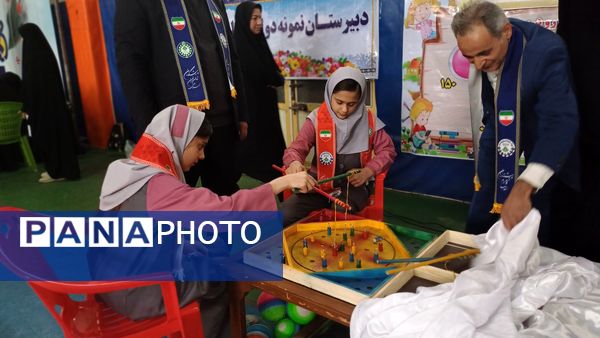 همایش یاوران انقلاب پیشگامان مقاومت در شهرستان جاجرم 