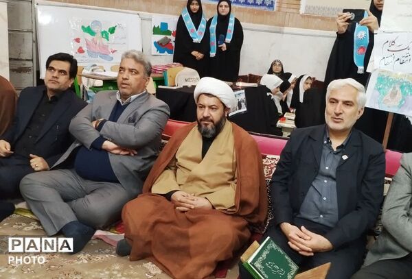 مراسم پرشور چهلمین روز شهادت دانش آموزان مدرسه  شجره طیبه شهر میناب در کلات 