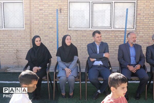 جشن رنگارنگ «غنچه‌ها» در کودکستان ماه راد