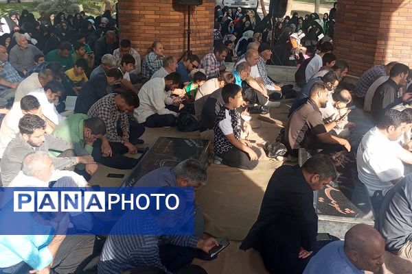  مراسم ختم دعای عرفه کنار مزار شهدای گمنام نسیم شهر 