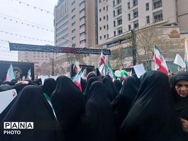 راهپیمایی روز قدس همراه با تشییع پیکر شهید مجتبی پارسا روش
