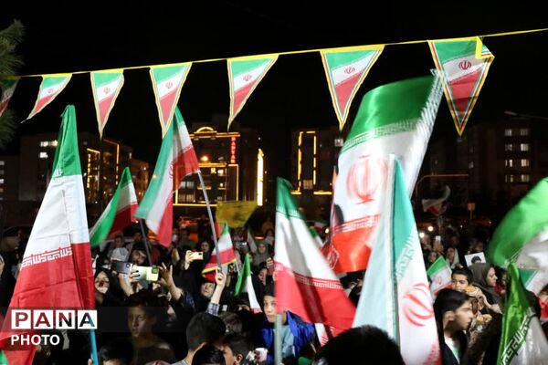 گردهمایی عظیم نسل نو؛ دهه نودی‌های جان‌فدا
