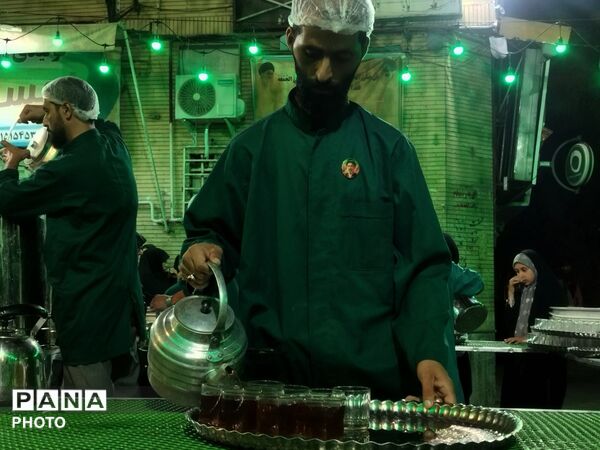 وقتی طعمِ چای، بویِ روضه می‌دهد؛ ۱۸۳ شب عاشقی در نیشابور