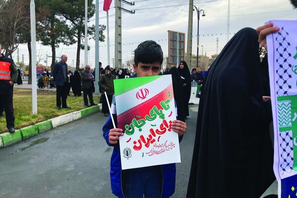 22بهمن در اسلامشهر؛ خیابان‌ها در آغوش انقلاب