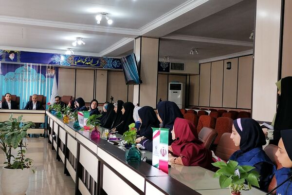 نشست فعالین پانا شهریار با مدیر جدید اداره آموزش و پرورش