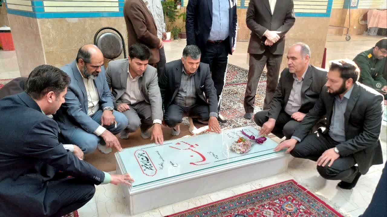 هفته دولت فرصتی برای تجدید میثاق با آرمان‌های شهدای انقلاب اسلامی است