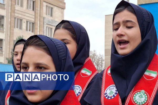 جشن ولادت منجی، در مدرسه مریم بهارستان دو