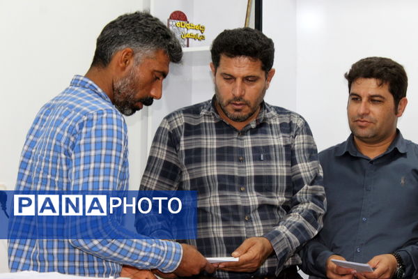 تجلیل از کارگران دهیاری چاهکوتاه