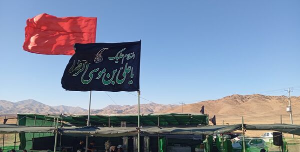 روز اول پیاده روی کاروان نورالرضا به سمت حرم مطهر رضوی