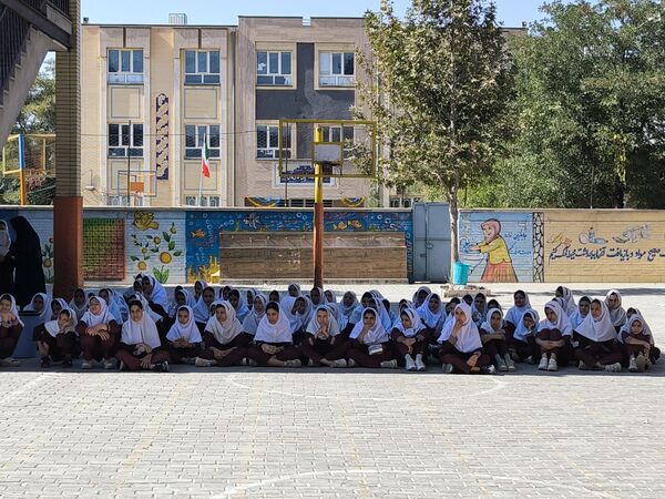 بزرگداشت روز آتش نشانی در دبستان شطیطه۲