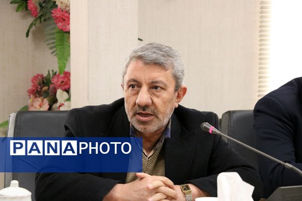 تبیین روایت انقلاب برای نسل نوجوان؛ صداوسیمای خراسان رضوی در خط مقدم رسانه‌ای دهه فجر