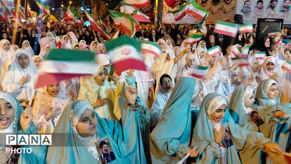 جشن تکلیف دختران البرزی در شب هشتاد و یکم 