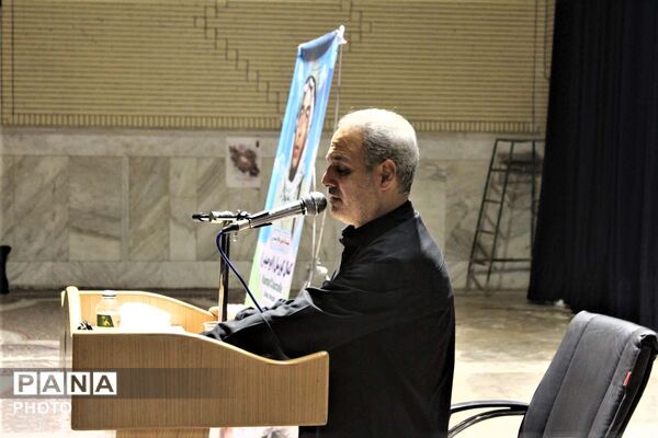 آیین بزرگداشت تنها شهید اروپایی دفاع مقدس در قم 