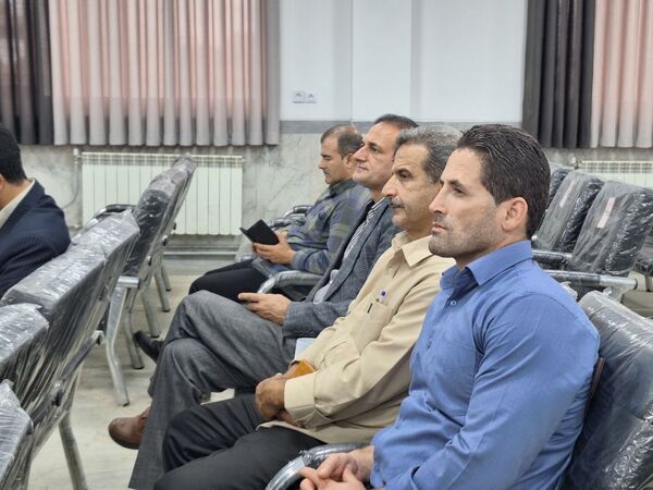 جلسه فصلی مدیران دوره اول متوسطه قائمشهر