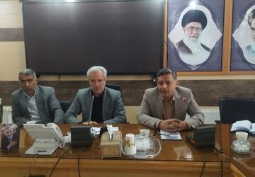 جلسه تعزیرات حکومتی قروه با حضور مدیرکل تعزیرات حکومتی کردستان برگزار شد