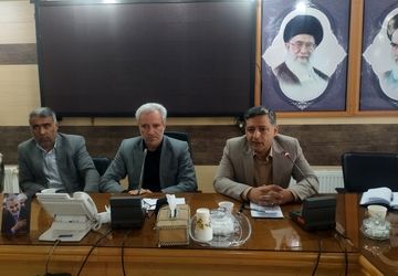 جلسه تعزیرات حکومتی قروه با حضور مدیرکل تعزیرات حکومتی کردستان برگزار شد