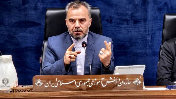 جلسه حوزه پرورشی گلستان با حضور معاونان و مدیران کل وزارت آموزش و پرورش