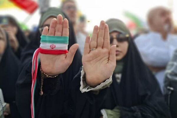 مهمانی ۱۰ کیلومتری؛ تجلی عشق به اهل‌بیت (ع) و نمادی از اتحاد