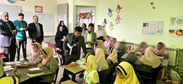 بازدید میدانی رئیس ستاد شاهد استان از دبستان شاهد شهدای دانش‌آموز کردکوی
