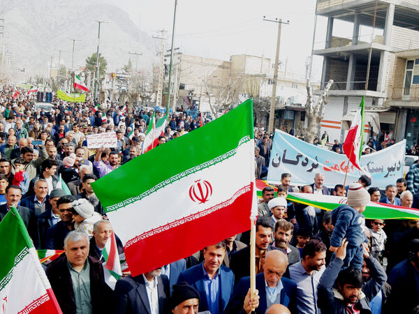 ۲۲ بهمن لردگان، حماسه‌ای از جنس مردم