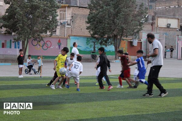 برگزاری جشنواره «میدان پویا» در دبستان مهدی موعود روستای باغکمش پردیس