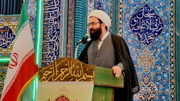 نماز، محور تربیت و تعالی دانش‌آموزان لالجین