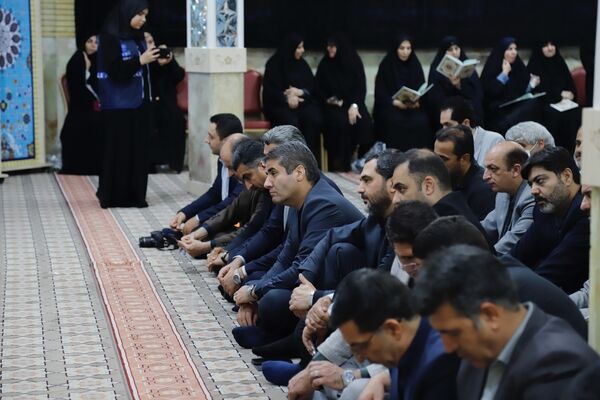 هم‌نوایی جامعه فرهنگیان تهران در سوگ رهبر شهید