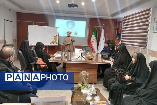 یکشنبه‌های تربیتی؛ فرصتی برای هم‌افزایی فعالان پرورشی