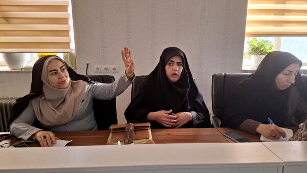 جلسه هماهنگی یاوران انقلاب در سی سخت