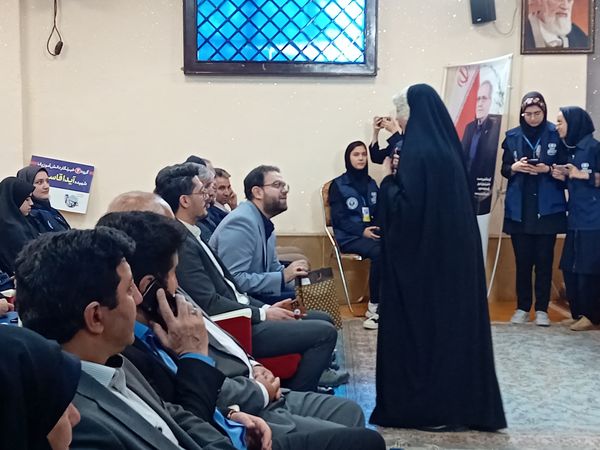 افتتاحیه اردو مسئله محور دختران پانا در تهران